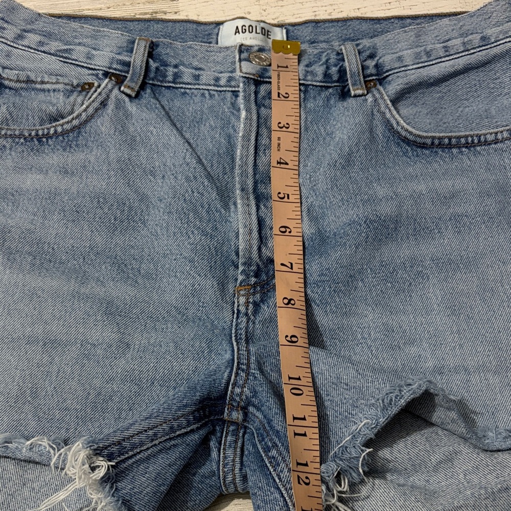 Agolde Rumi Frayed Hem Jean Shorts Button Fly Size 29 - Picture 8 of 10